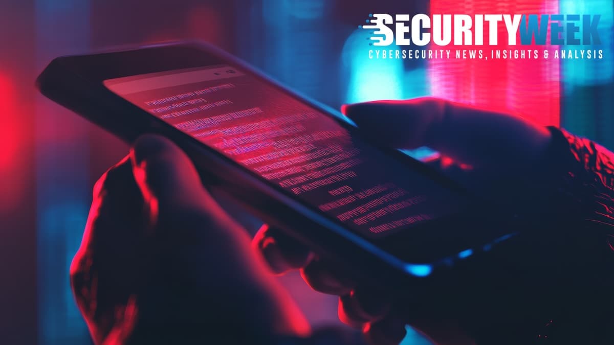 Featured image for FBI Warns of Data Security Risks From China-Made Mobile Apps