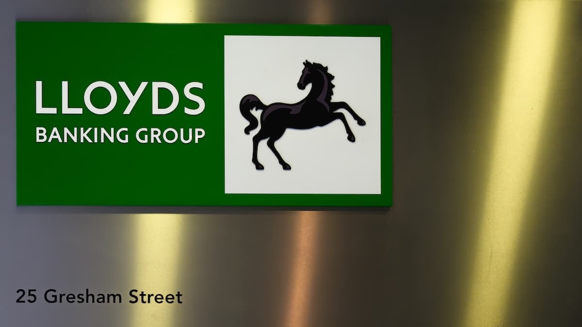 Featured image for Lloyds Data Security Incident Exposes Transactions of Users